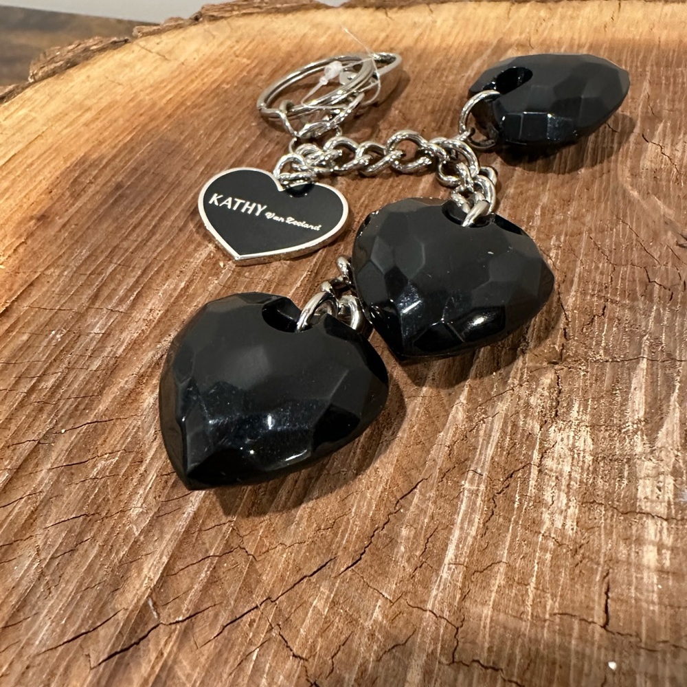 Kathy Van Zeeland Black Faceted Heart Charm Keychain